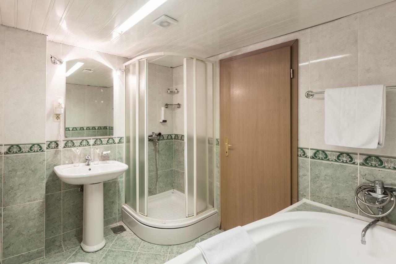 Hotel Bistra, Resort Mavrovo Exterior photo