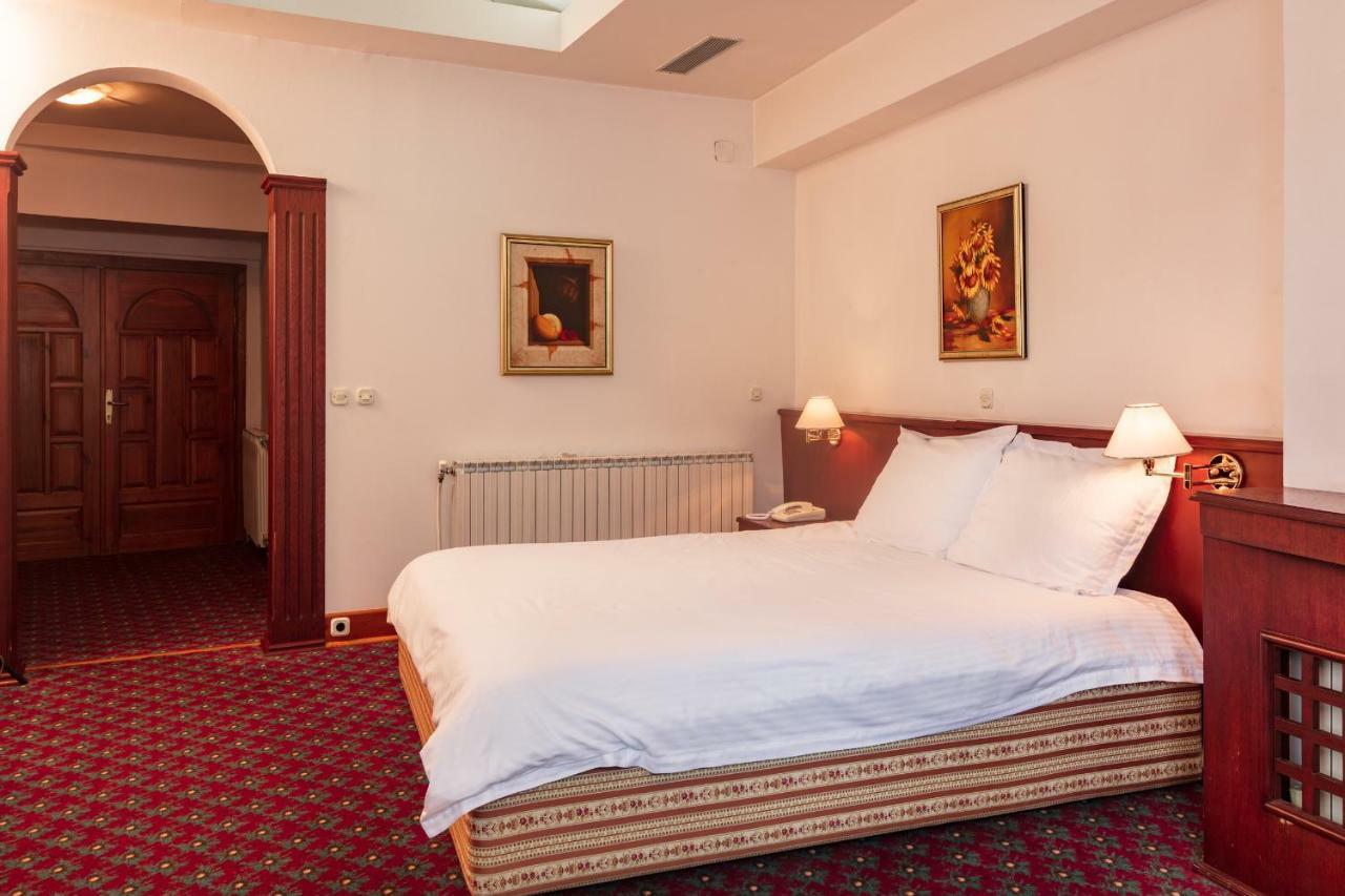 Hotel Bistra, Resort Mavrovo Exterior photo