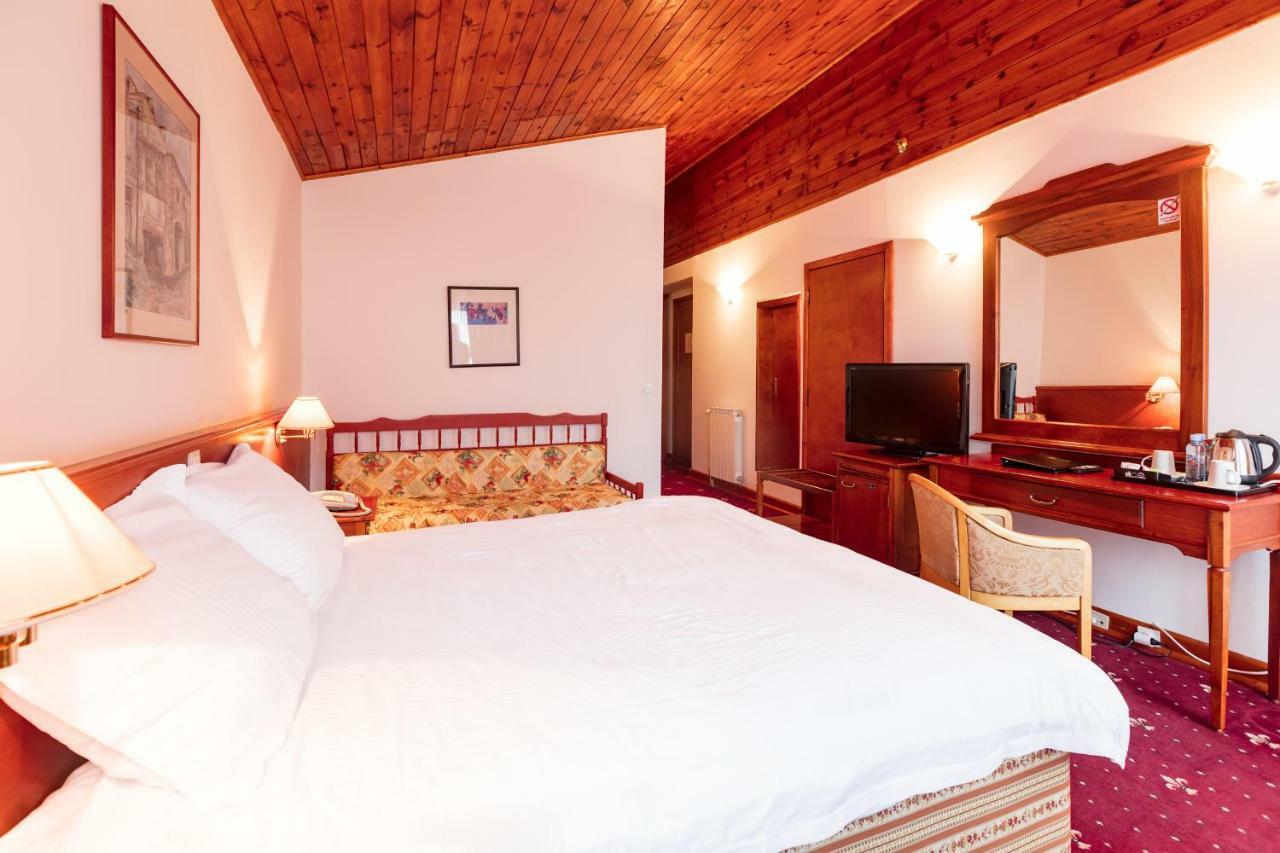 Hotel Bistra, Resort Mavrovo Exterior photo